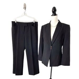 Tahari ASL Black Pantsuit